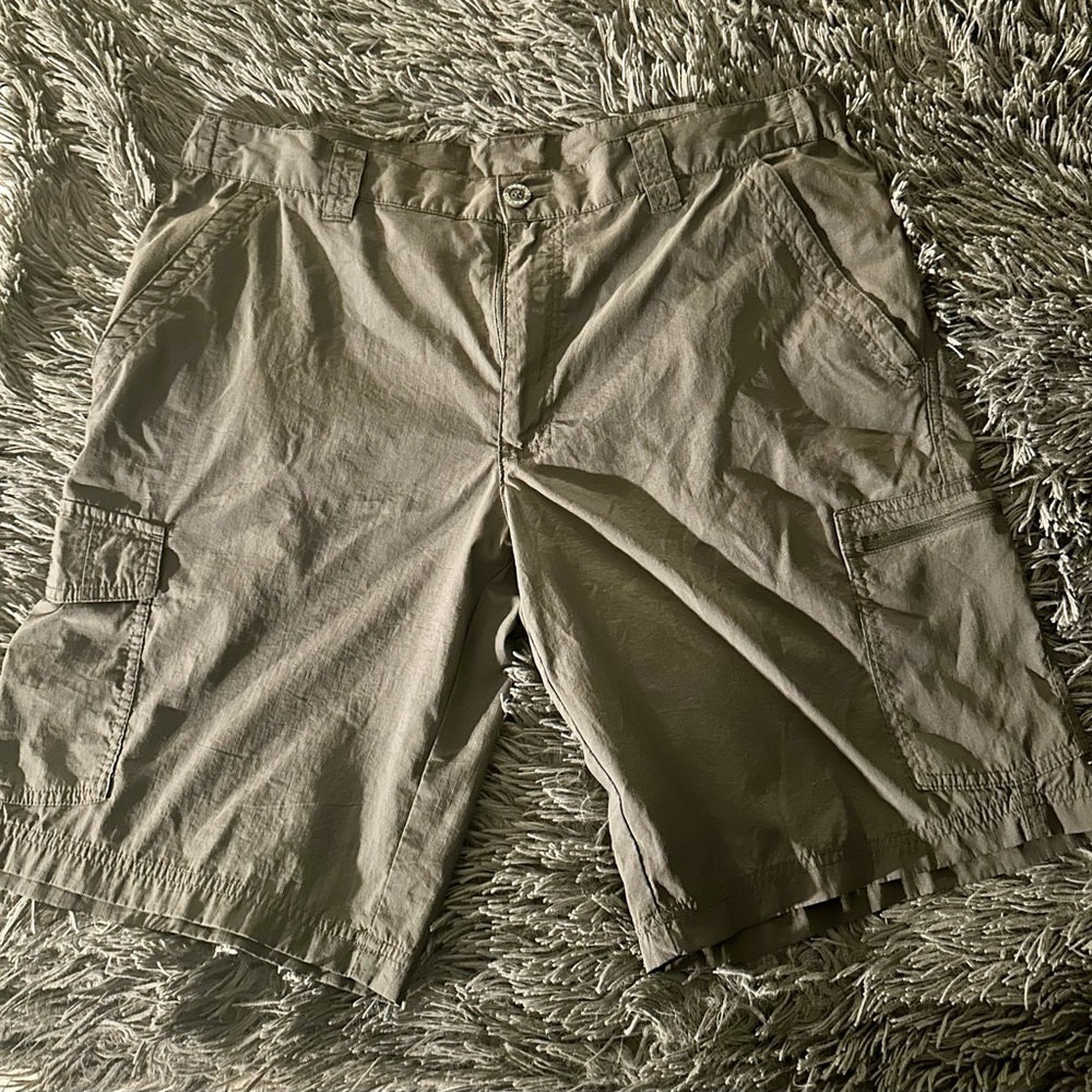 Columbia Men's Silver Ridge™ Utility Cargo Shorts